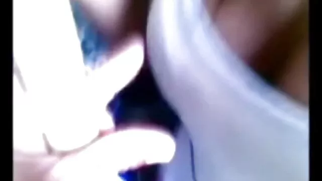 Karen Lezzing Avec Sa film sexe amateur francais Langue De P'tit Spunky ... BITE!